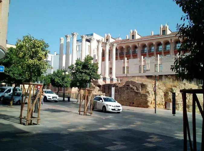 Vendégház Vivienda Turistica Templo 3*